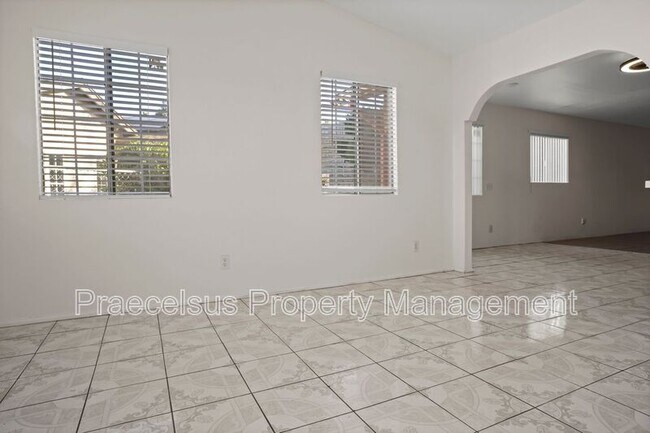 1696 Shooting Star Ct San Diego, CA 92173 photo 3