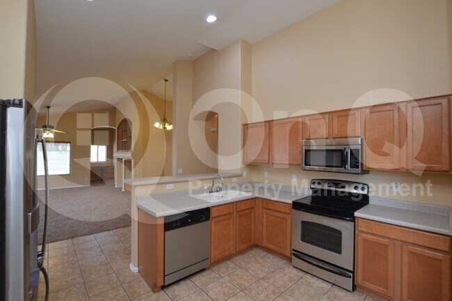4094 E Rustler Way Gilbert, AZ 85297 photo 3