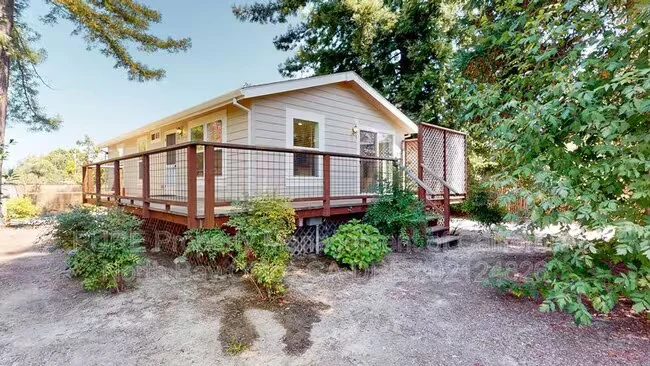 5389 Gravenstein Hwy N Sebastopol, CA 95472 photo 2