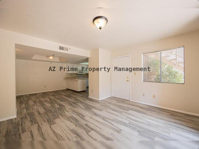 8155 E ROOSEVELT Street photo 5