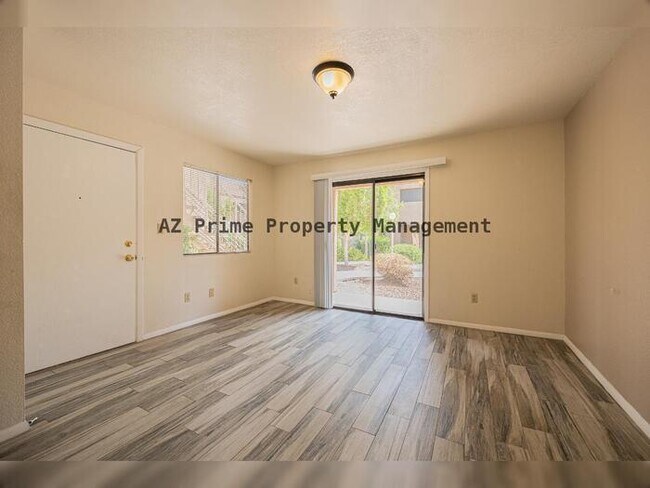 8155 E ROOSEVELT Street photo 4