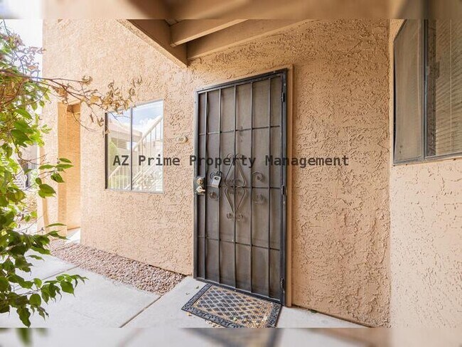 8155 E ROOSEVELT Street photo 2