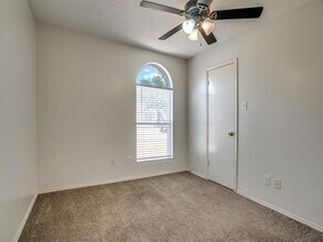 505 Mitch Street, Saginaw, TX 76179 photo 3