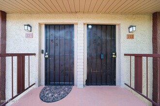 4354 N 82nd St Scottsdale, AZ 85251 photo 4