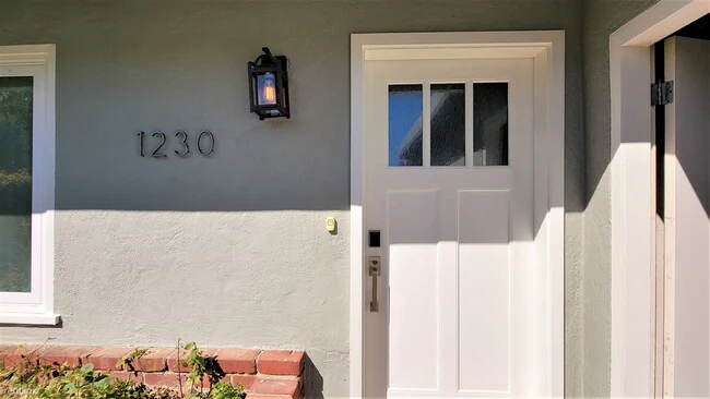 1230 Roosevelt Avenue, Redwood City, CA 94061 photo 3