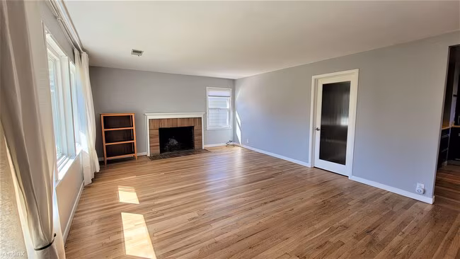 1230 Roosevelt Avenue, Redwood City, CA 94061 photo 4