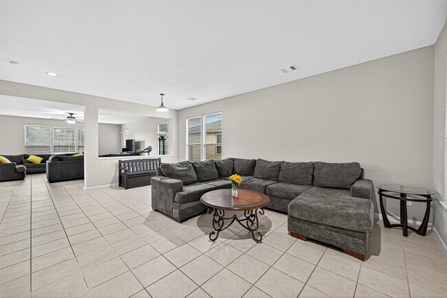 4103 Sherry Mist Ln Katy, TX 77449 photo 5