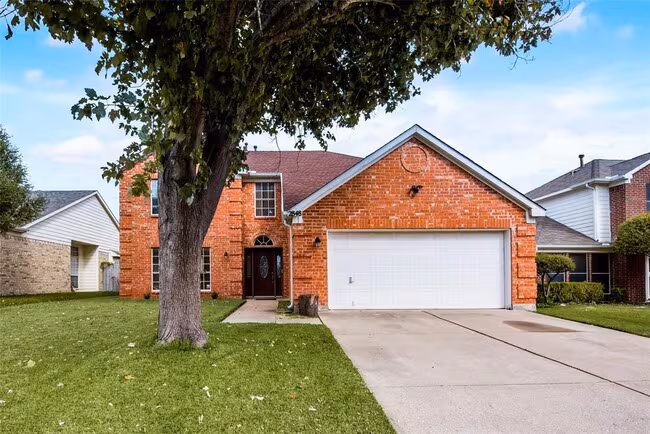 2848 Ironwood Drive, Grand Prairie, TX 75052 photo 2