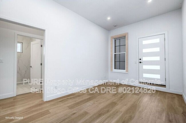 2175 Bacon St San Diego, CA 92107 photo 2