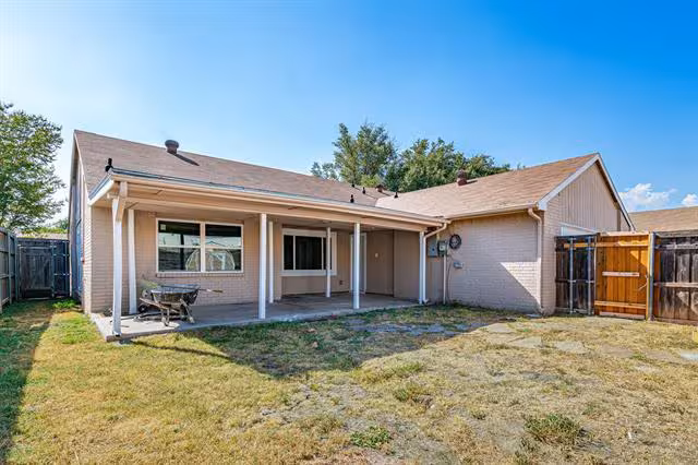 6816 Curry Dr The Colony, TX 75056 photo 5