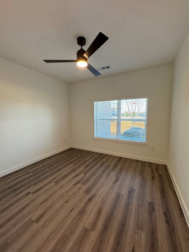 1500 Old Decatur Rd Saginaw, TX 76179 photo 5