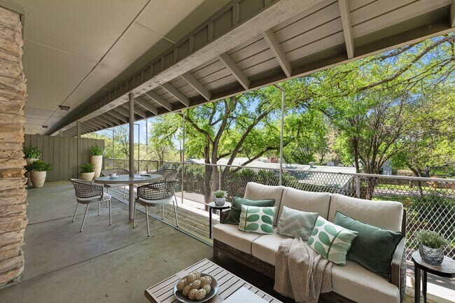 2100 Rabb Rd Austin, TX 78704 photo 5