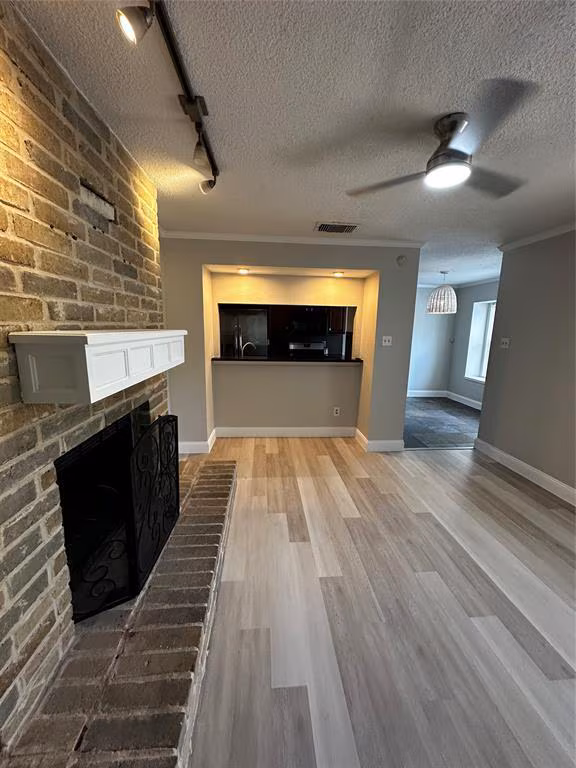 11301 Jollyville Rd Austin, TX 78759 photo 4