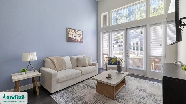 401 Hemphill St Fort Worth, TX 76104 photo 2