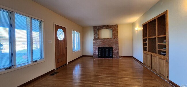 5188 Gordon Valley Rd Fairfield, CA 94534 photo 3