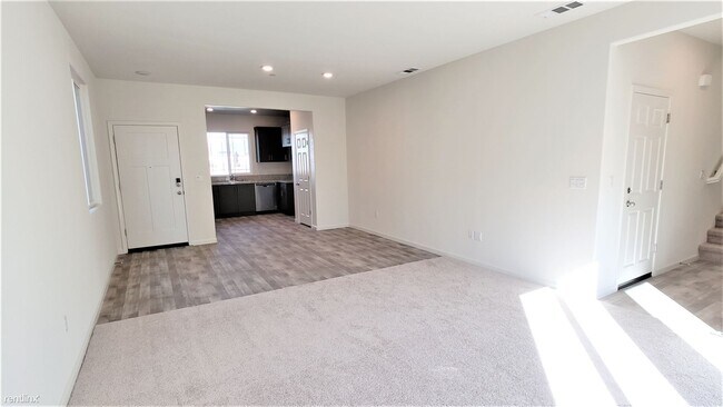 1373 Horizon Cir Fairfield, CA 94533 photo 3