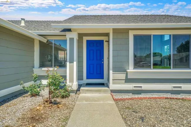 4900 Fairmont Ct Fairfield, CA 94534 photo 3