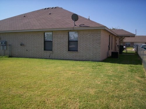 2103 Agate Dr Killeen, TX 76549 photo 3