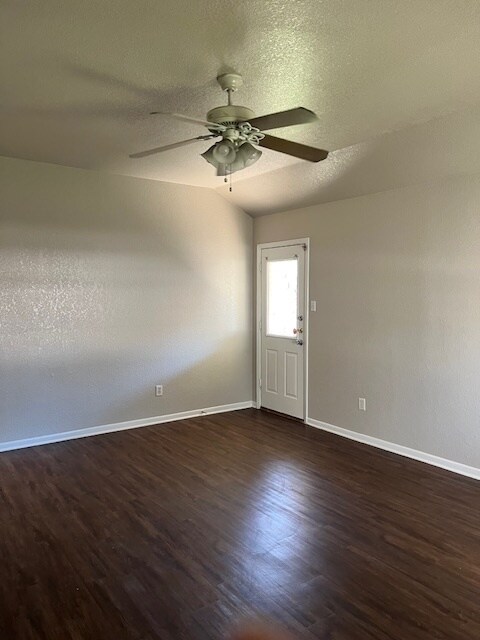 2103 Agate Dr Killeen, TX 76549 photo 5