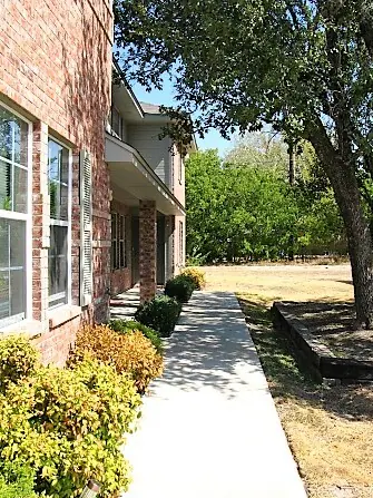 311 Creek St Copperas Cove, TX 76522 photo 3