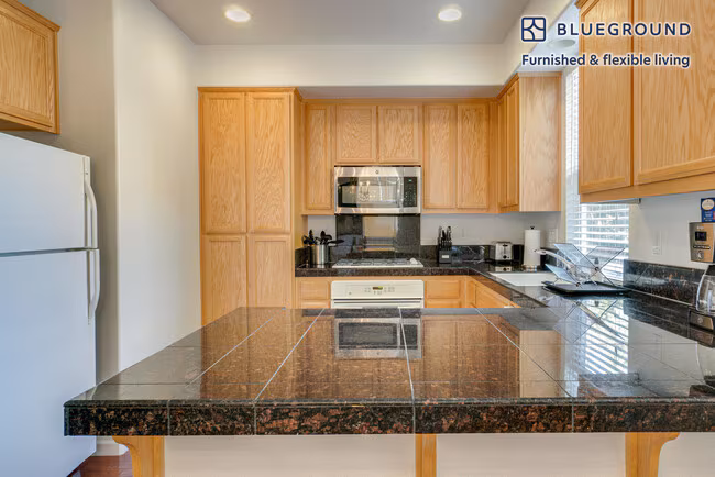 262 Azevedo Circle, San Jose, CA 95125 photo 5