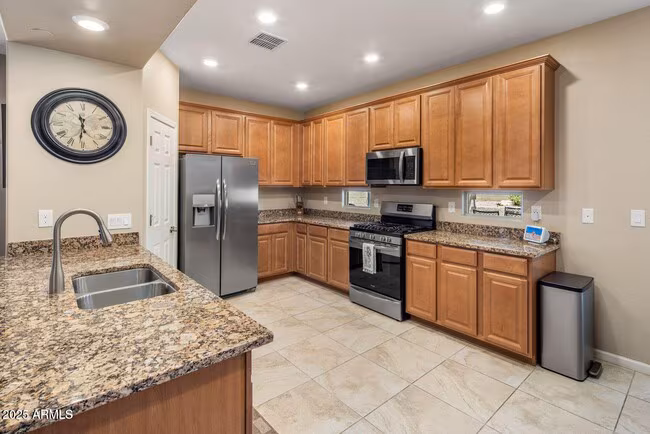4230 W Palace Sta Rd New River, AZ 85087 photo 2