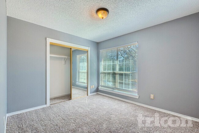 1417 Baker Drive, Cedar Hill, TX 75104 photo 4