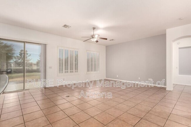 2221 E Indian Wells Dr photo 3