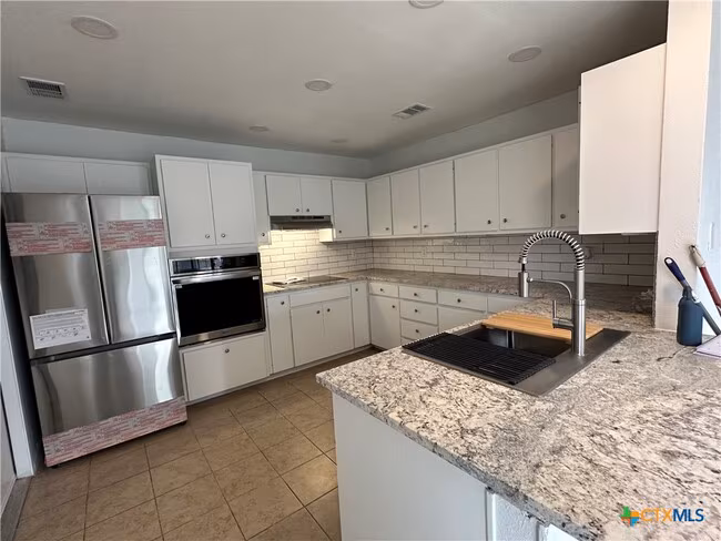 136 Discovery Ln San Marcos, TX 78666 photo 5