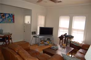 1903 David St Austin, TX 78705 photo 3