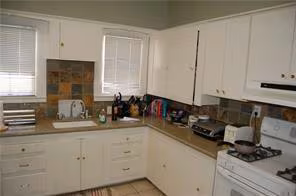 1903 David St Austin, TX 78705 photo 4