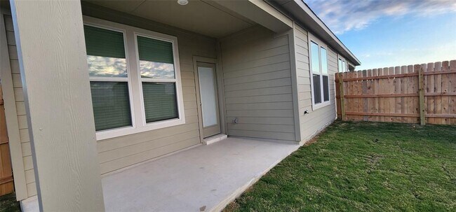 2341 Moon Tower Trl Leander, TX 78641 photo 2