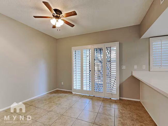 7801 North 44th Drive, Glendale, AZ 85301 photo 4