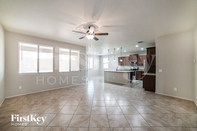 1931 W Desert Spring Way San Tan Valley, AZ 85144 photo 4