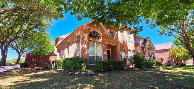8183 Declaration Dr Frisco, TX 75035 photo 2