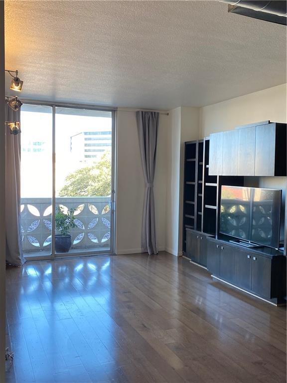 1801 Lavaca St Austin, TX 78701 photo 3