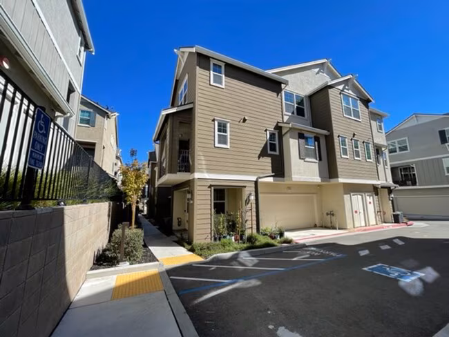 Meticulously Cared For Condo in Dublin photo 2