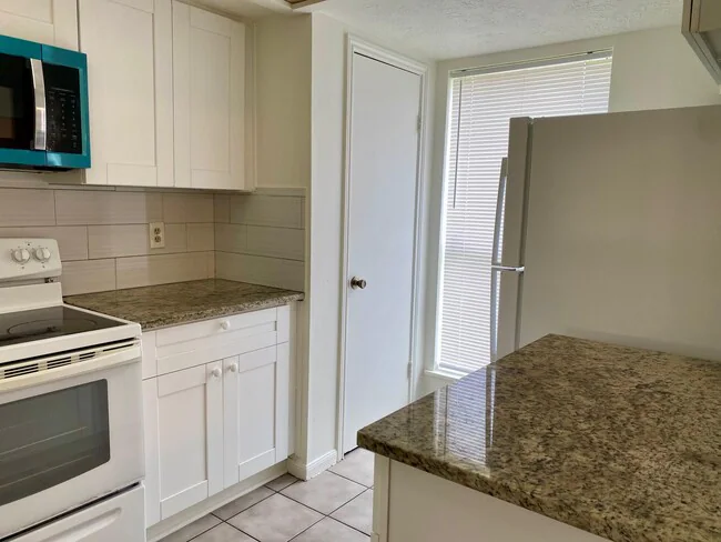 16310 Setter Court, Missouri City, TX 77489 photo 4