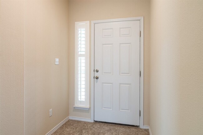 108 Sage Meadows Dr San Marcos, TX 78666 photo 5