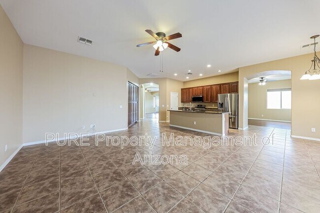 36014 N 33rd Ave Phoenix, AZ 85086 photo 2