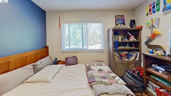 3030 Park Estates Way San Jose, CA 95135 photo 5