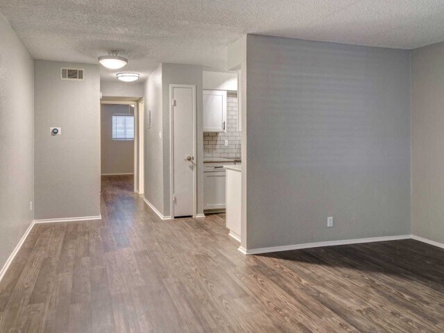 Barton Ridge Apartments photo 3