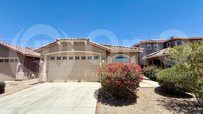 6342 W Raymond St Phoenix, AZ 85043 photo 2