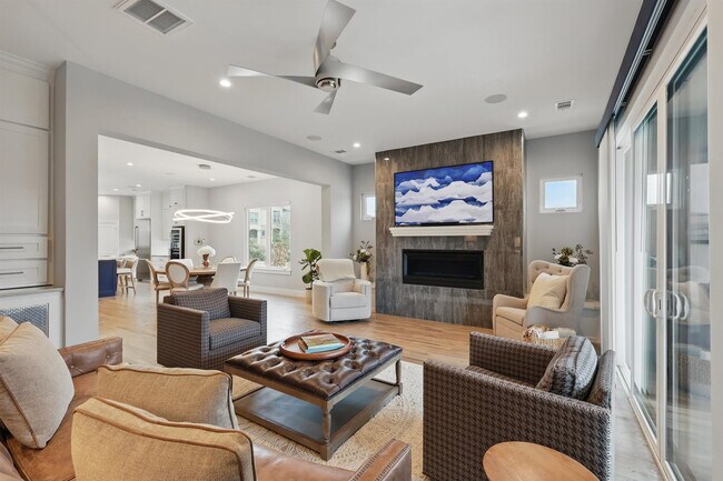 428 Highwoods Trl Flower Mound, TX 75022 photo 5