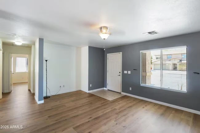 44924 Balboa Dr Maricopa, AZ 85139 photo 2