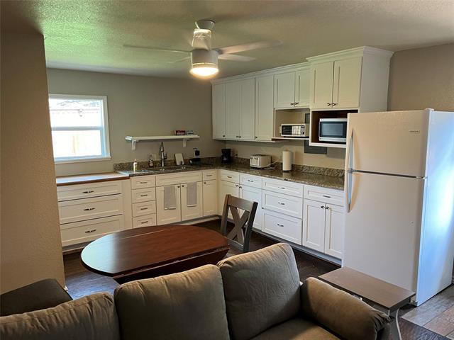 1605 Bardfield Avenue, Garland, TX 75041 photo 5