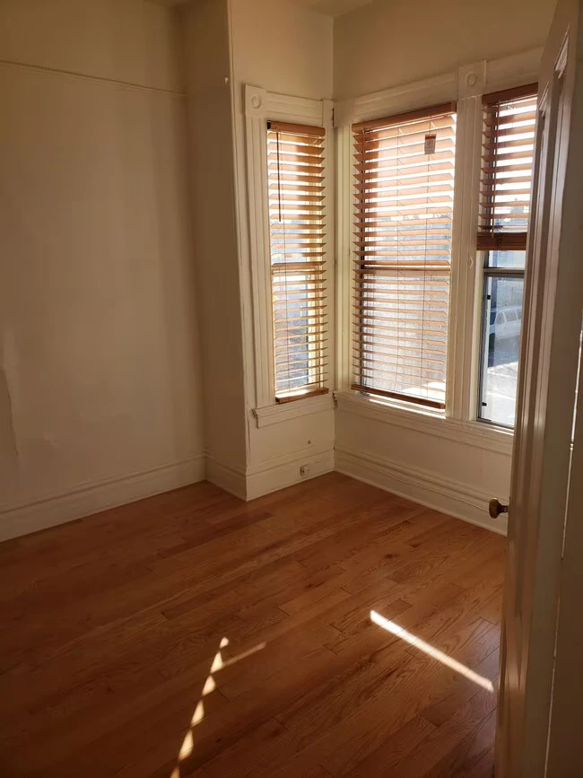 1245 Allston Way Berkeley, CA 94702 photo 4