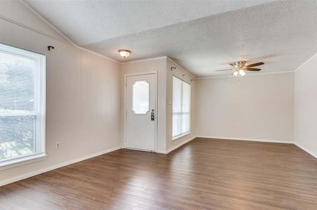2326 Garden Park Ct Arlington, TX 76013 photo 4