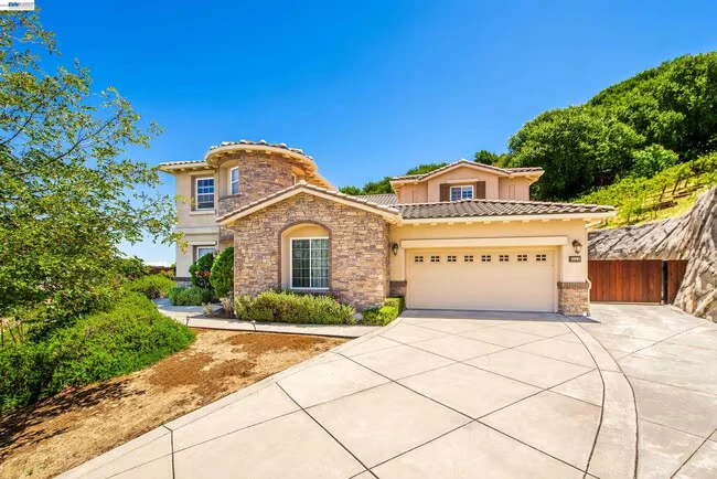 1111 Hawkshead Cir San Ramon, CA 94583 photo 5