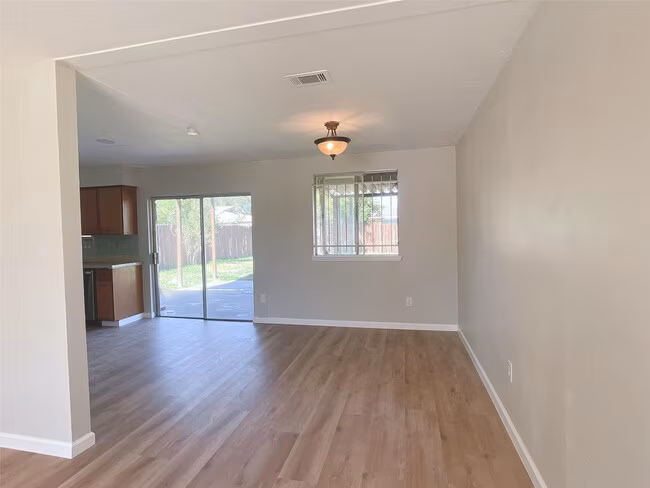11022 Concho Street, Houston, TX 77072 photo 4